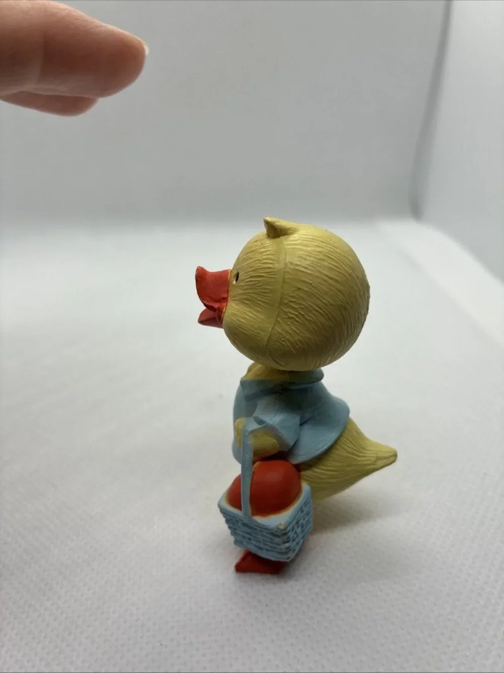 Vintage Duck Figurine Flowers Basket Resin Collectible Spring Easter Decor